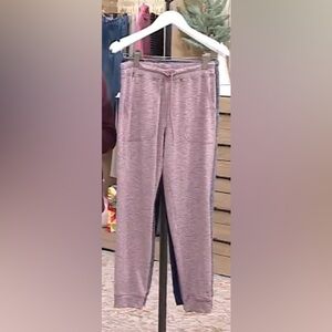 NWOT Barefoot Dreams Malibu Collection Butterchic Knit Joggers